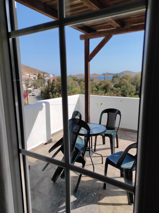 Kea Island Apartment Korissia  Exterior foto